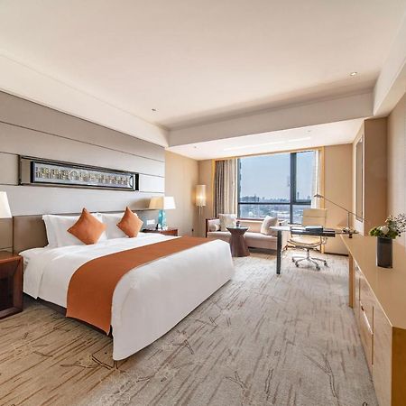 Swissotel Kanton Exteriér fotografie