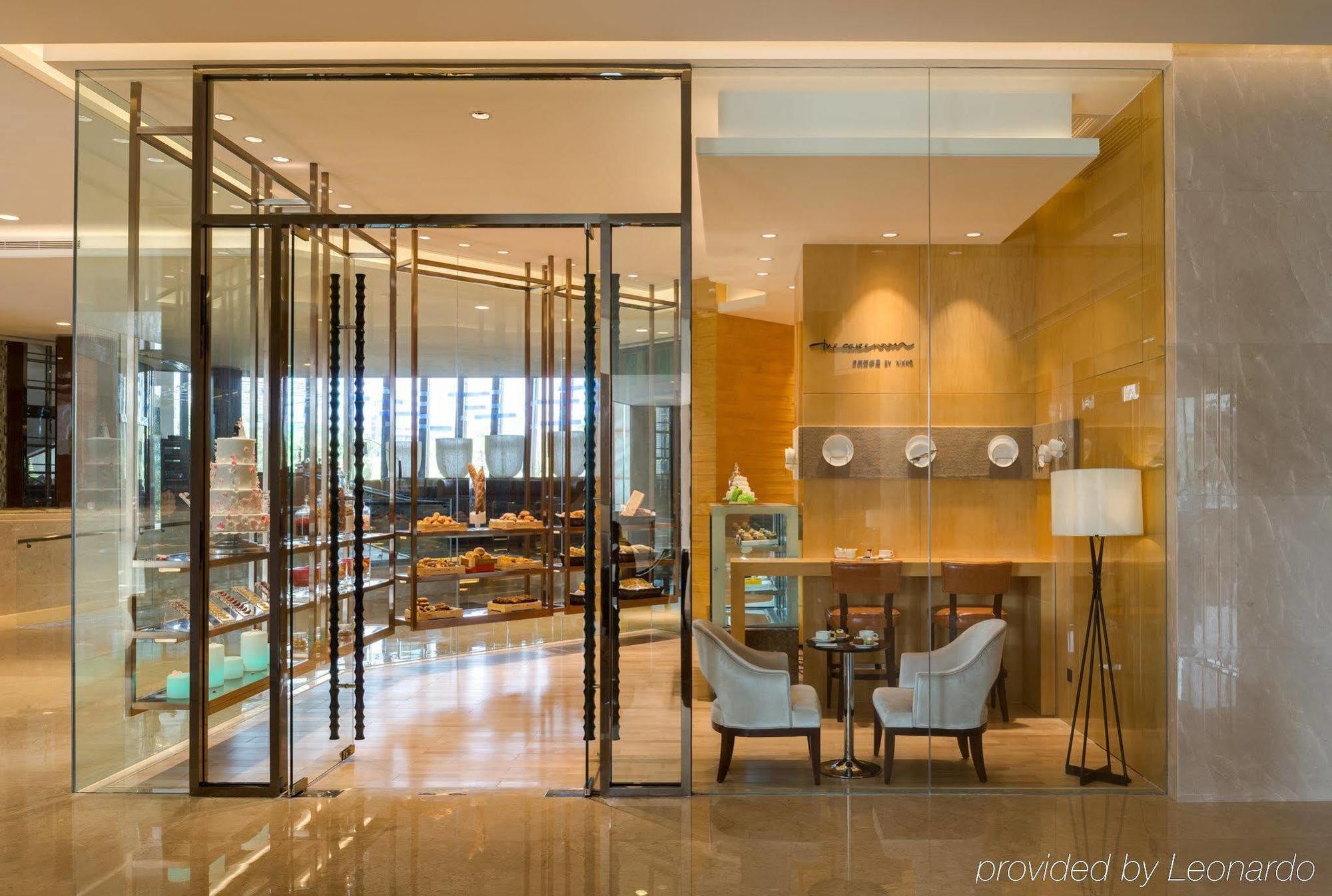 Swissotel Kanton Exteriér fotografie